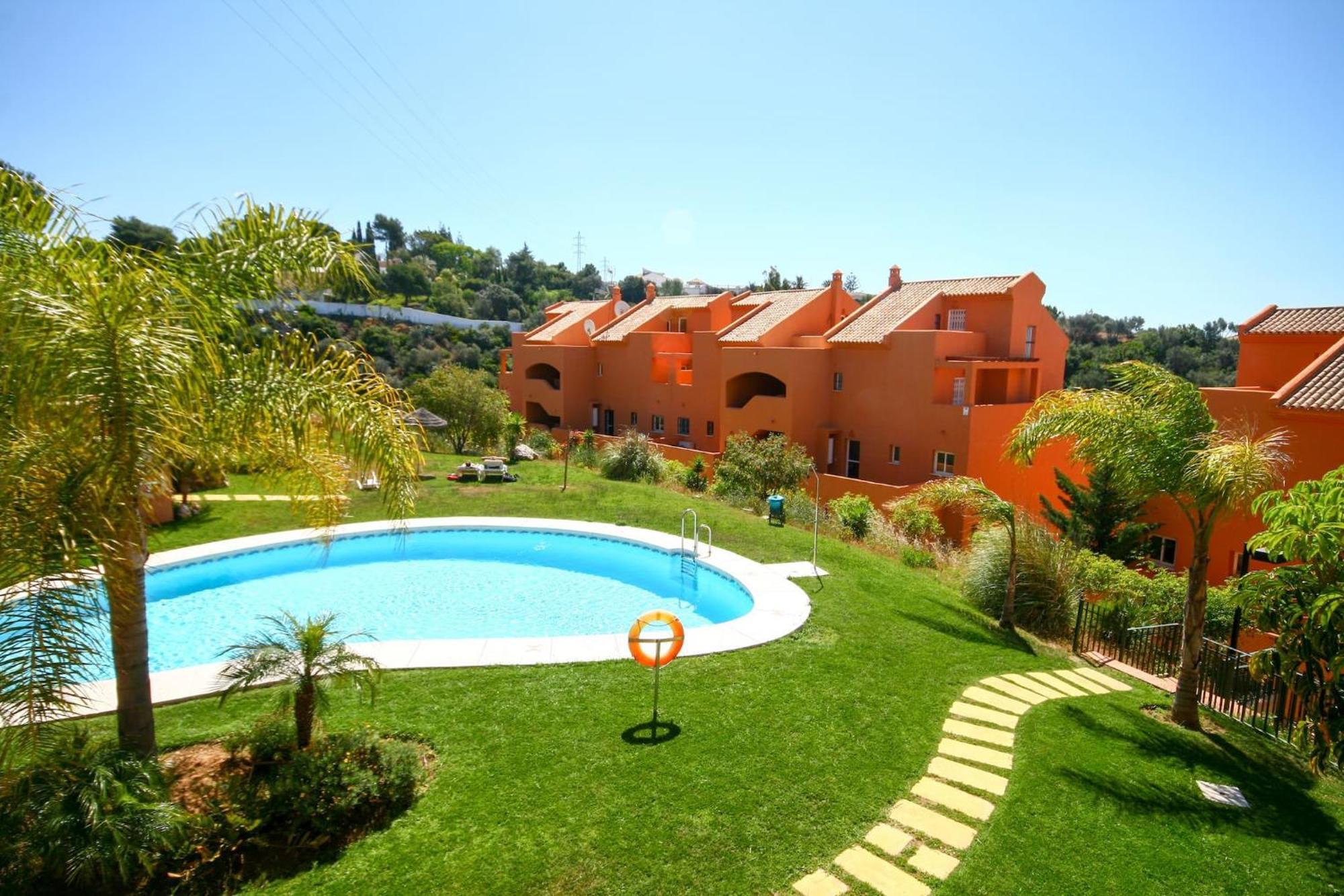 1 Bed In Los Lagos De Santa Maria, Elviria 마르베야 외부 사진