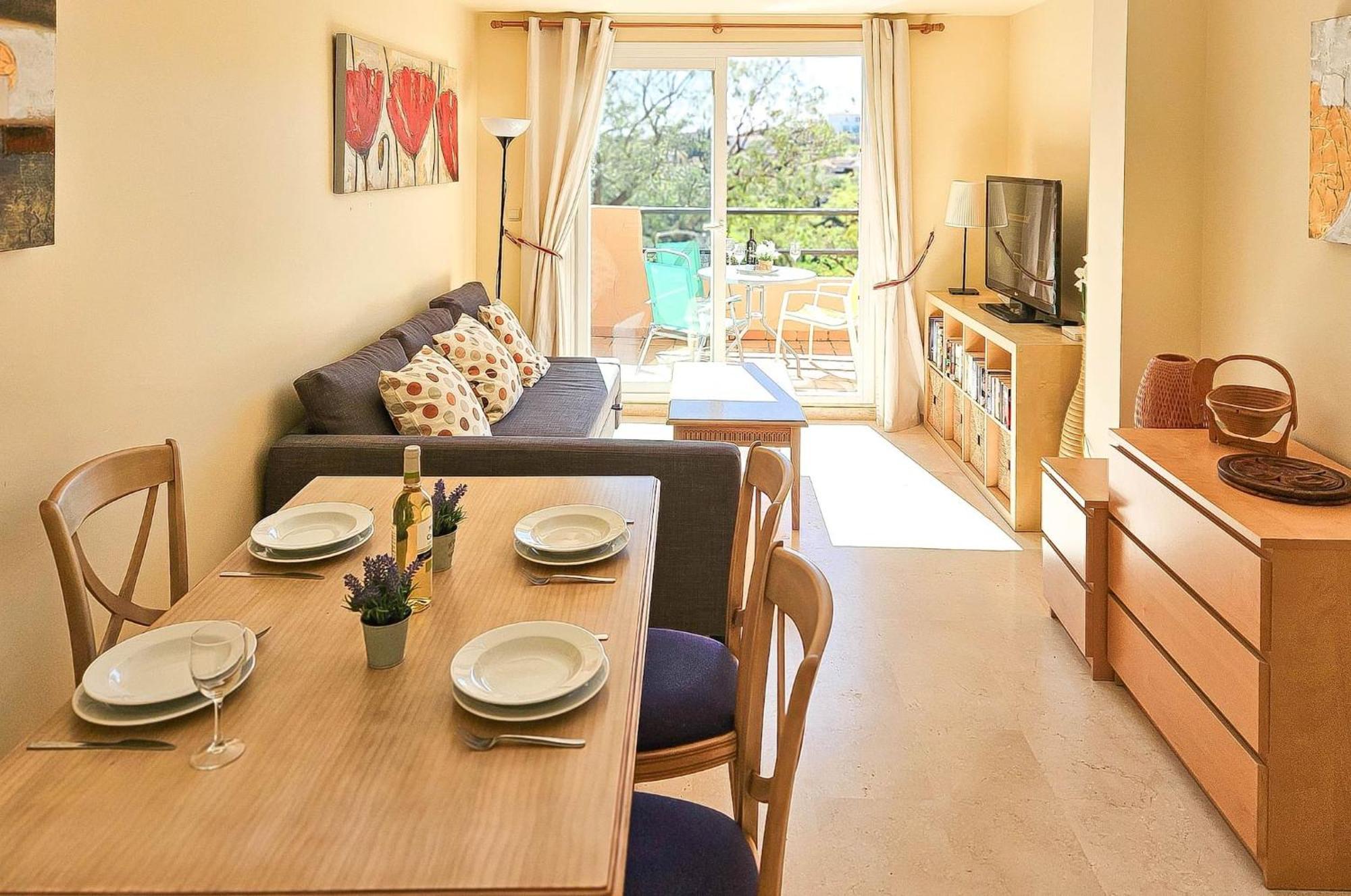 1 Bed In Los Lagos De Santa Maria, Elviria 마르베야 외부 사진