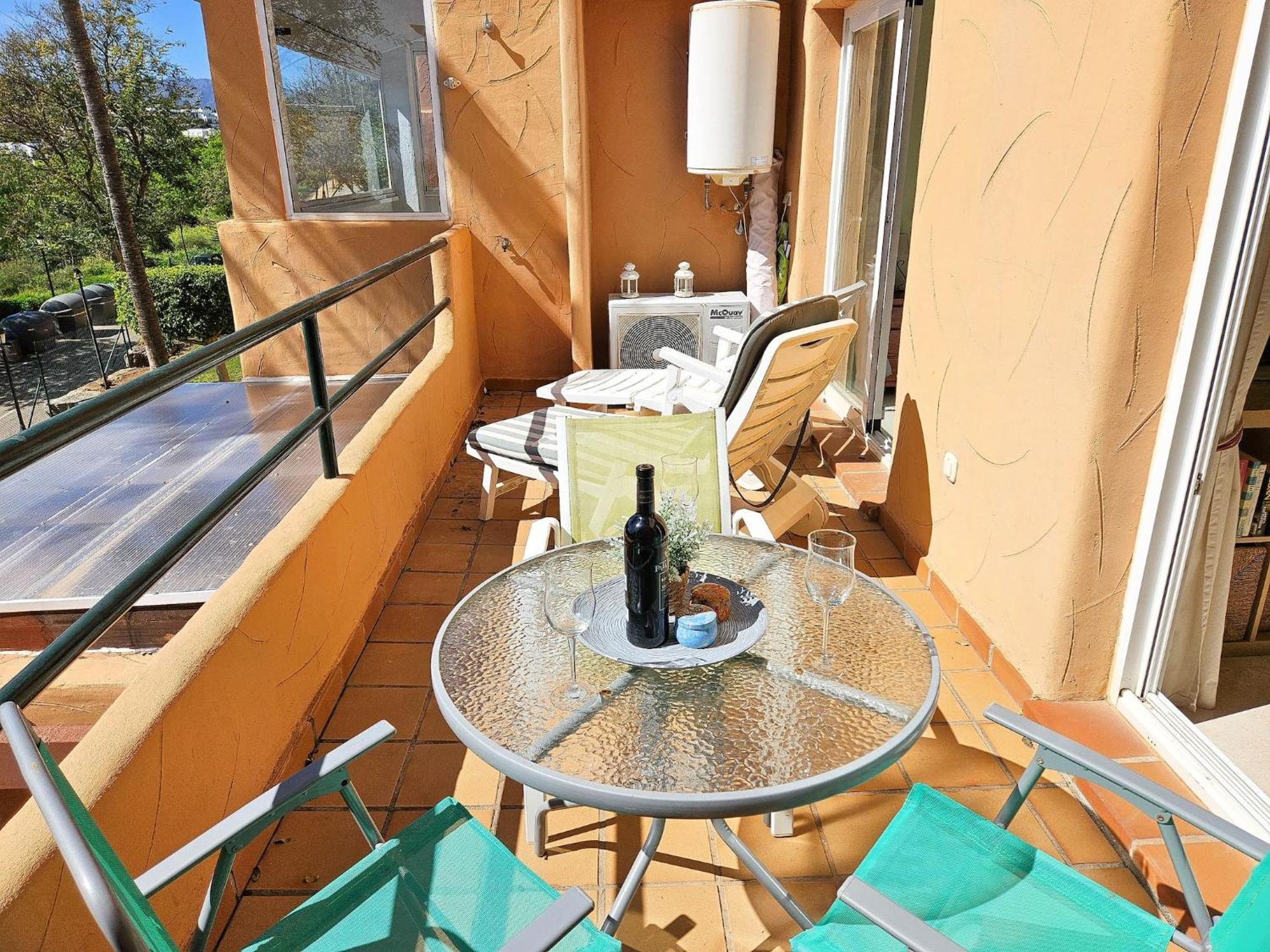 1 Bed In Los Lagos De Santa Maria, Elviria 마르베야 외부 사진