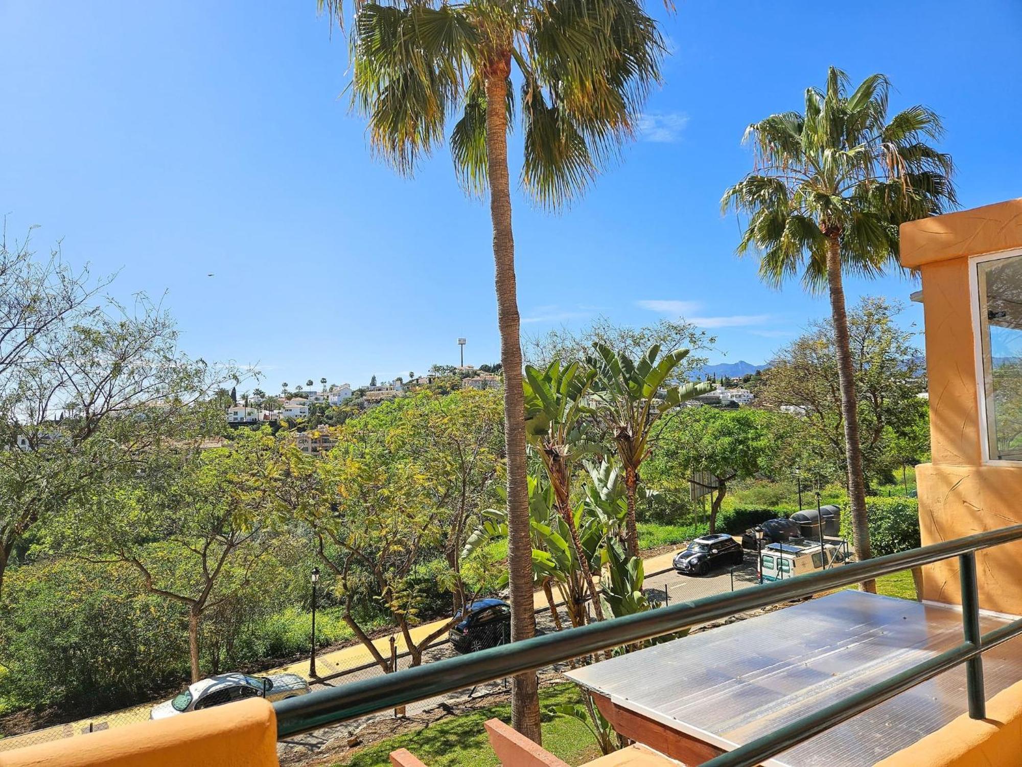 1 Bed In Los Lagos De Santa Maria, Elviria 마르베야 외부 사진